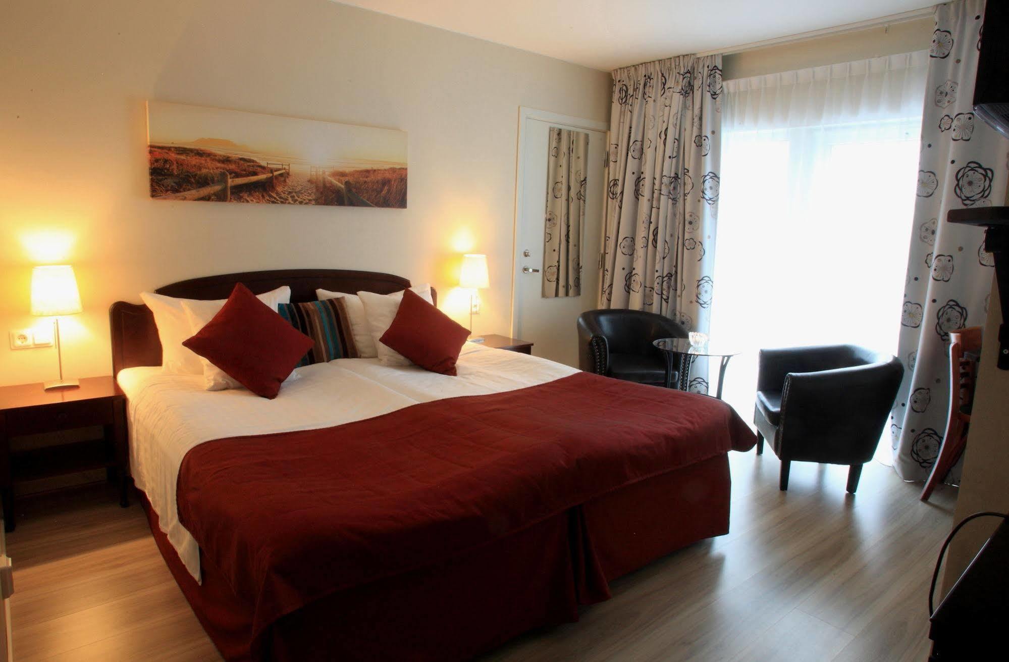 Vejby Strand Hotel Vejbystrand Екстериор снимка